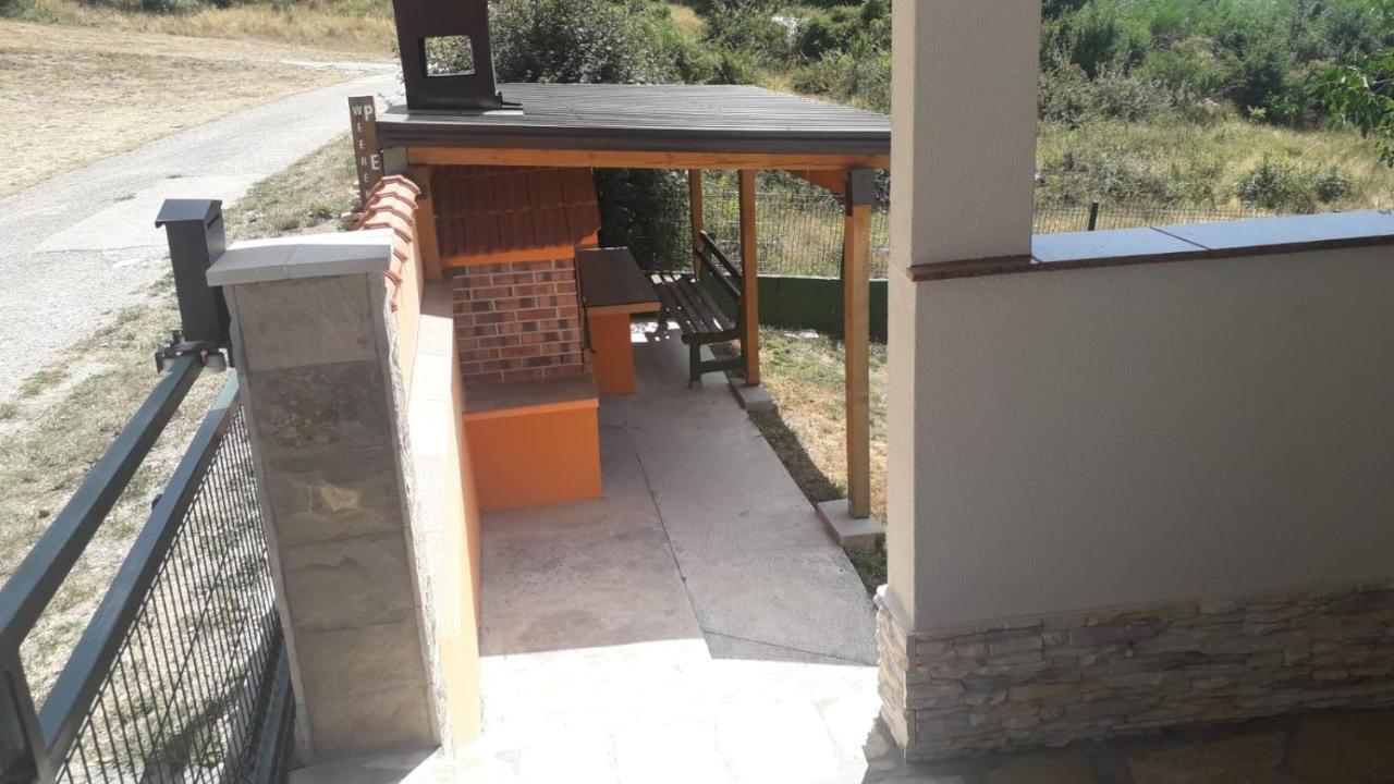 Weekend House Petar Villa Lusnic Exterior photo